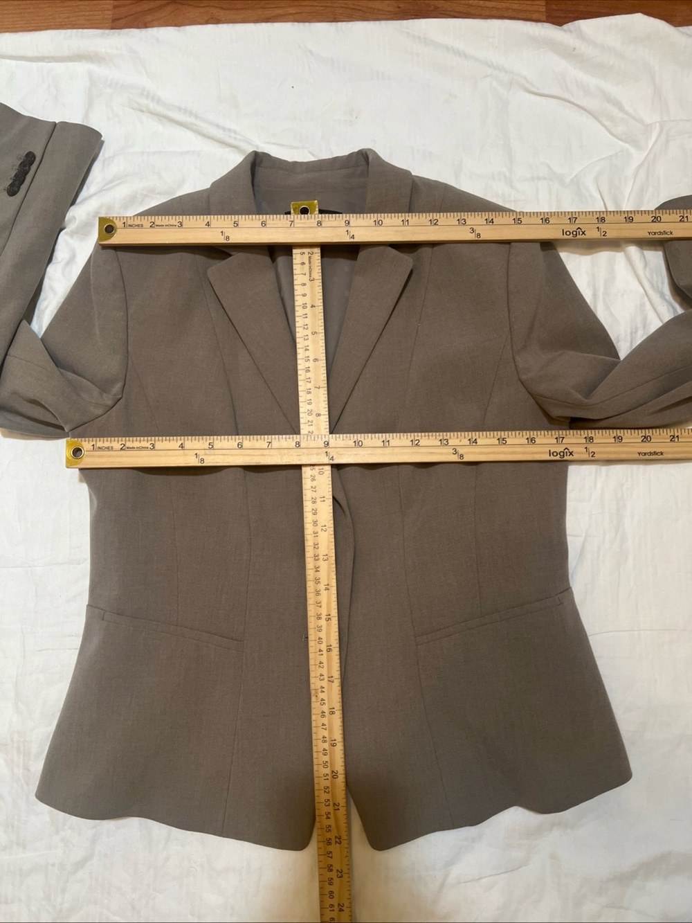 Ann Taylor Taupe Women's Pant Suit - Picture 9 of 13